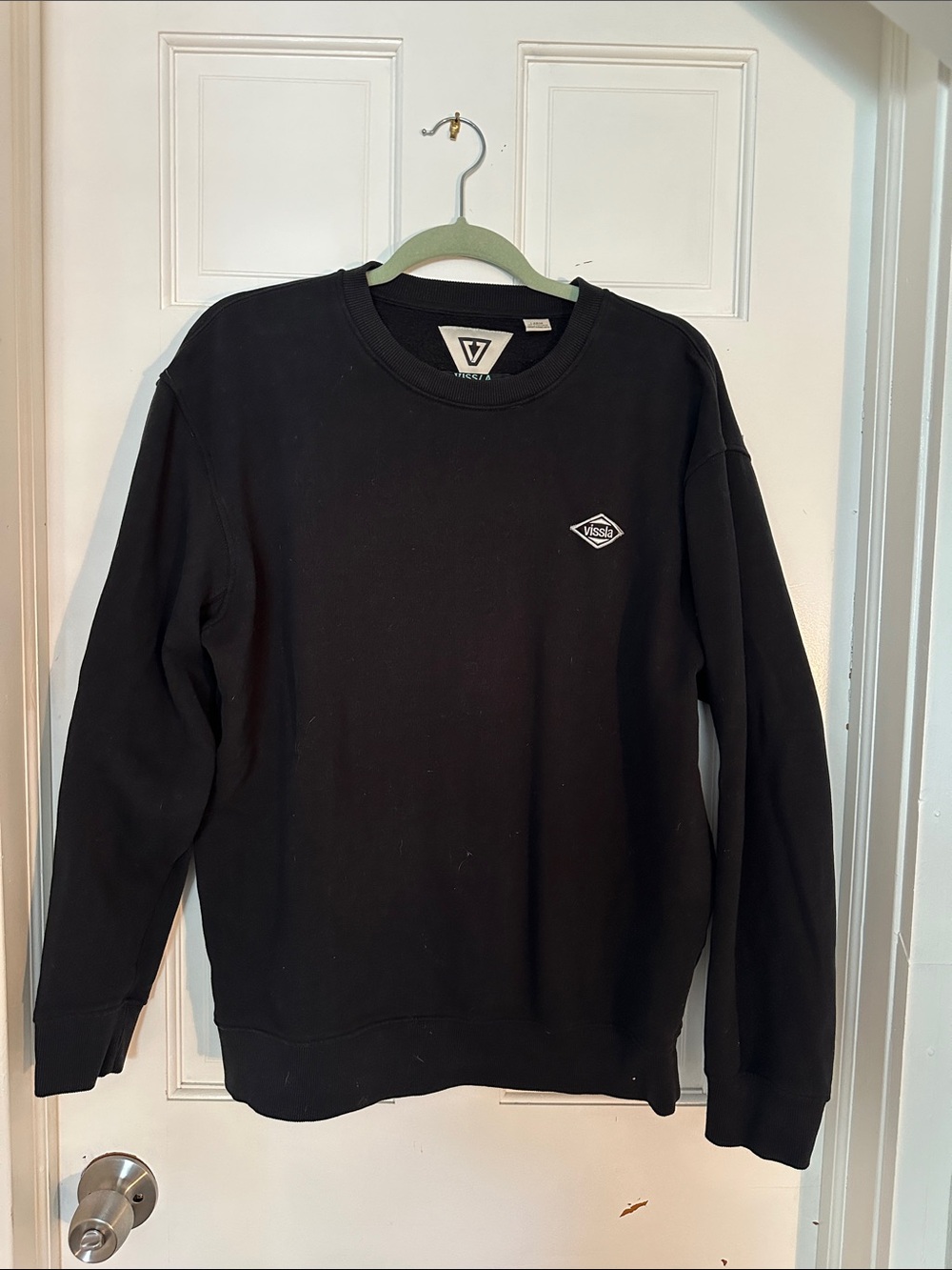 VISSLA Black Men's Crewneck Pullover Sweatshirt